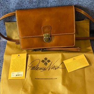 New with tags Patricia Nash bag!
